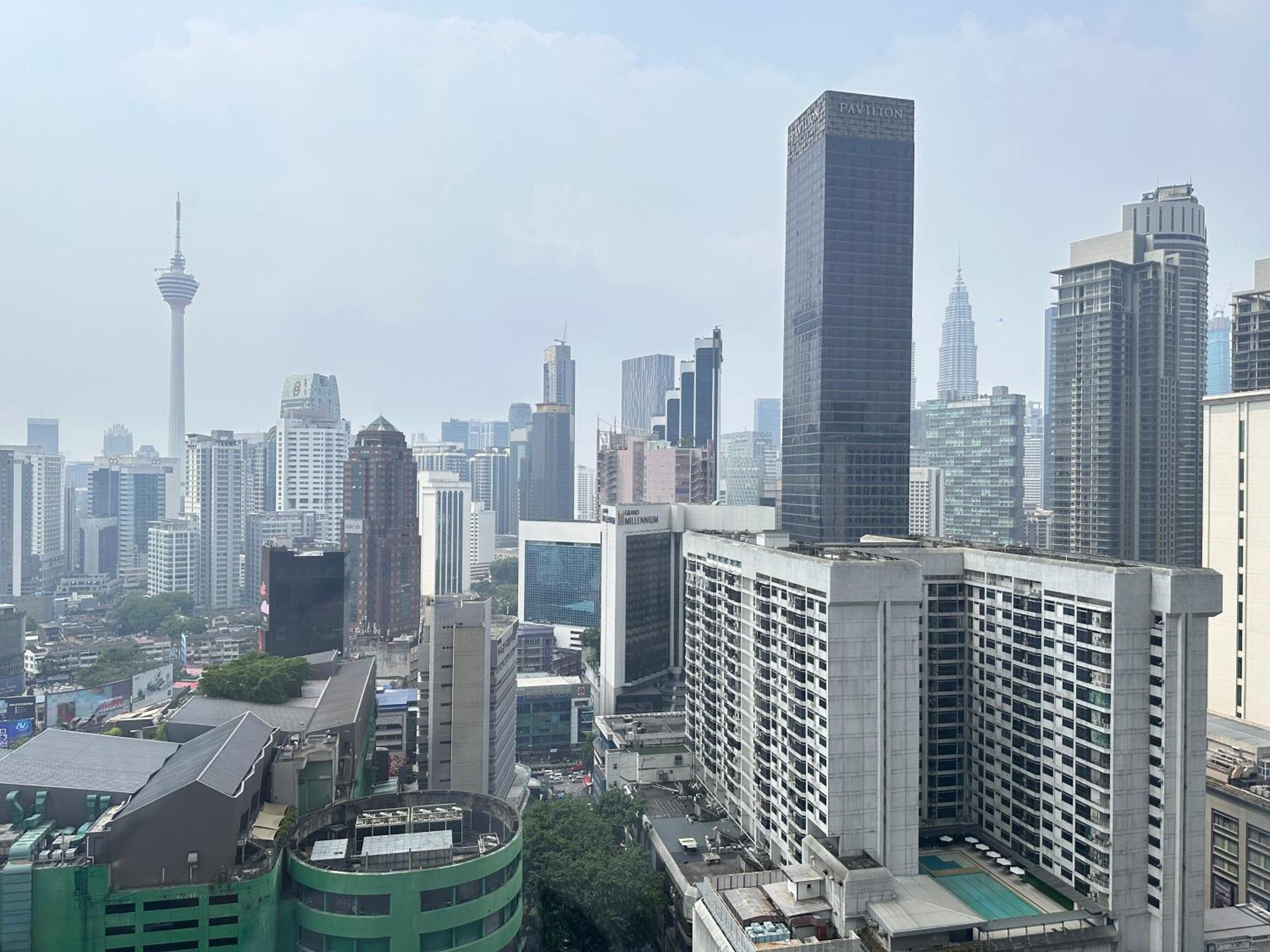 Axon Suites Bukit Bintang Pavilion & Trx Kuala Lumpur Exterior photo